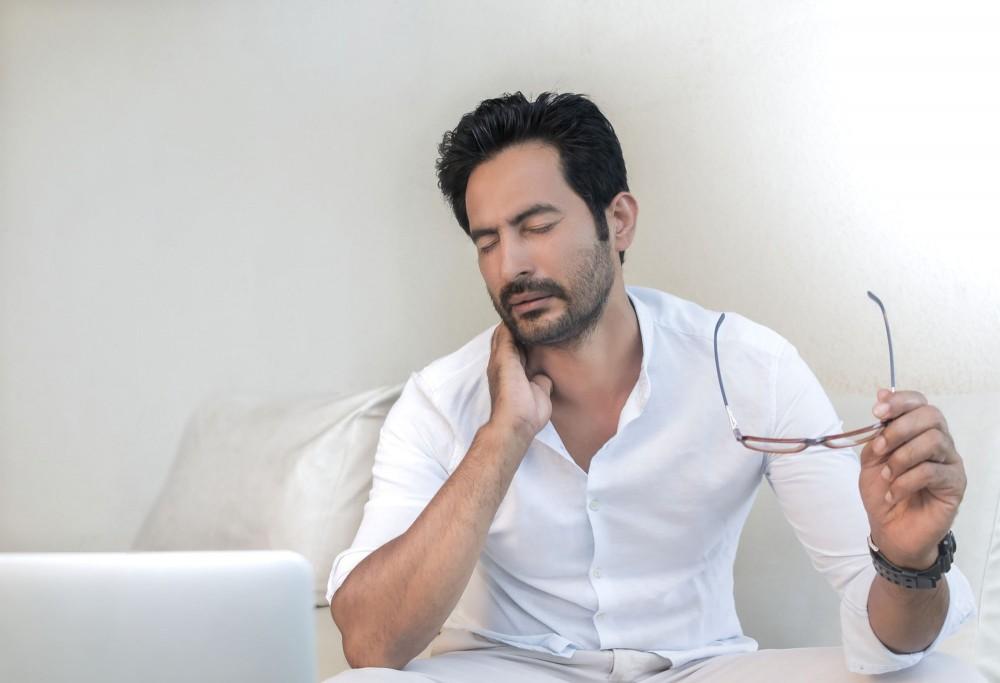 5 Chronic Pain Conditions that Can Be Treated Without Drugs or Surgery