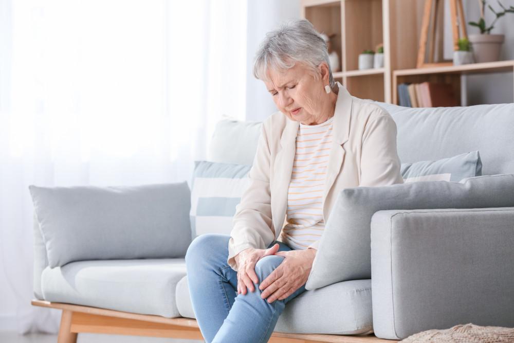 Steroid Knee Injections Don’t Treat the Pain – Only Mask It